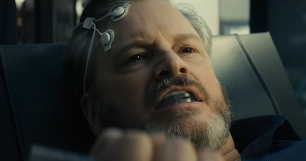 Cena do filme Dia D, de Steven Spielberg, em um momento de experimento, mistério e tensão.