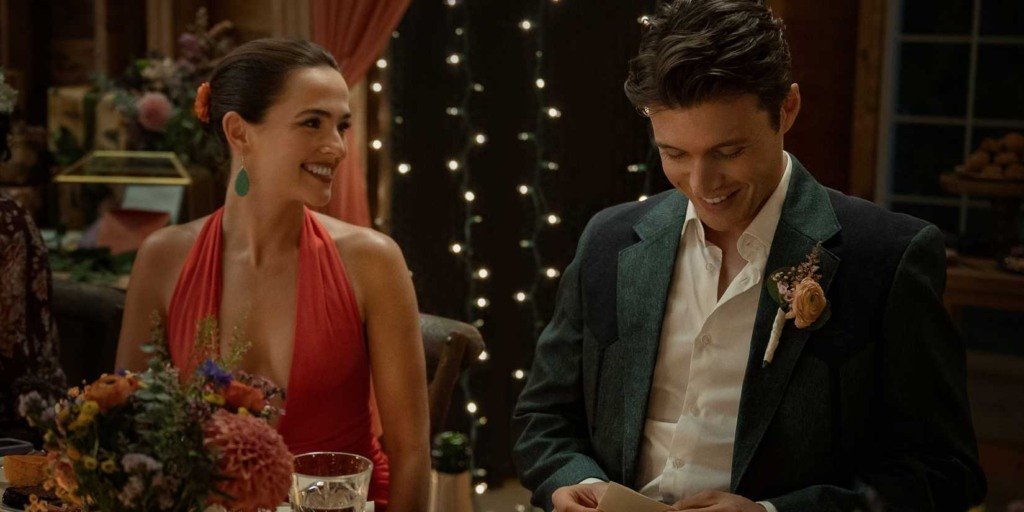 Cena romântica do filme Mensagens para Isabelle, com Jill e Wes em um momento especial.